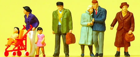 Preiser 10564 HO Scale Pedestrians Pedestrians w/Stroller pkg(6)