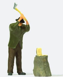 Preiser 28113 HO Scale Chopping Wood