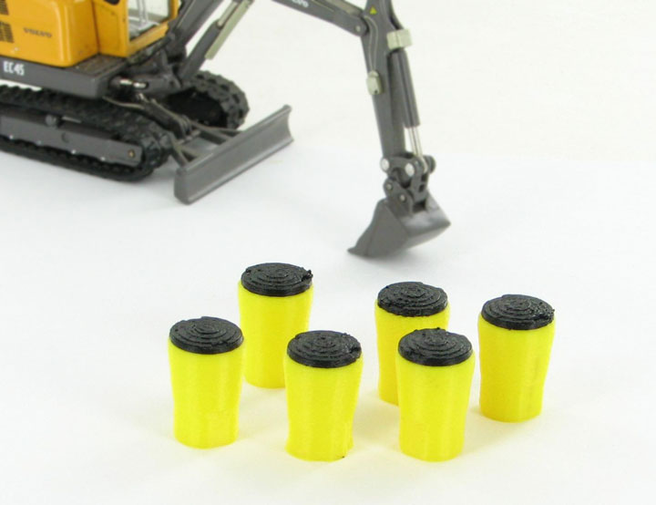 3D To Scale 50-107-Y 1/50 Crash Absorption Barrels, 6-Pack