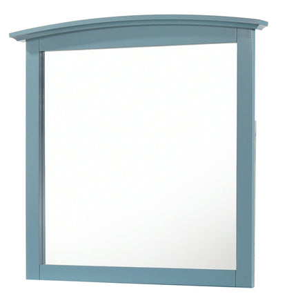 Elegant Wall Mirror by Couch.com