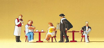 Preiser 10368 HO Scale Spectators Tourists, Waiter & Artist