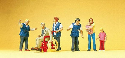 Preiser 10534 HO Scale Working People 3 Travelers' Aides Assisting 3