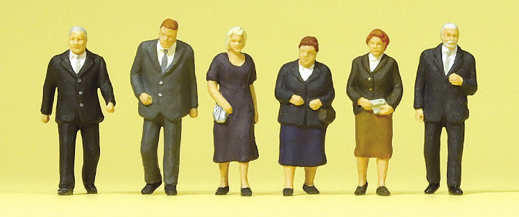 Preiser 10559 HO Scale Church-Goers I Figure Set