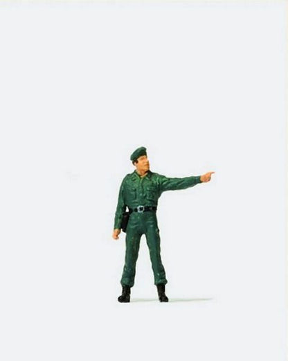 Preiser 28098 HO Scale Individual Figure Customs Officer