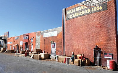 Downtown Deco 1066 HO Scale Downtown Alleyway Flat Background Structure Kit