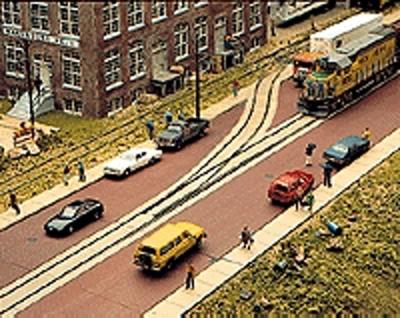 Walthers Cornerstone 3156 HO Brick Street System Straight pkg10