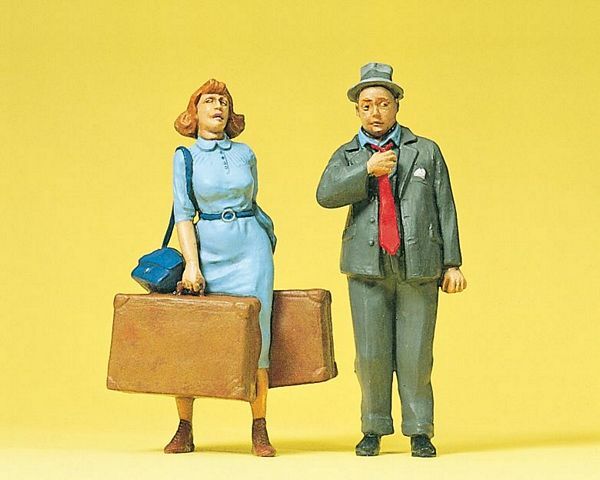 Preiser 45118 G Scale Standing Travellers Figure Set