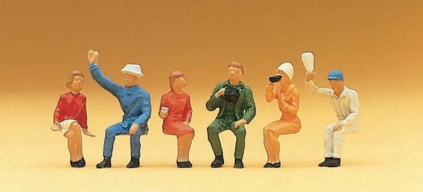 Preiser 14025 HO Scale Spectators Seated