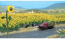 Walthers SceneMaster 949-1119 HO Sunflower Field - Kit pkg(60)