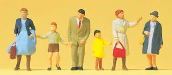 Preiser 14069 HO Scale Pedestrians Passers-By Wearing Coats pkg(6)