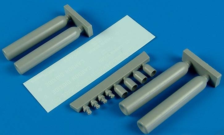 Aerobonus 320024 1/32 Compressed Carbon Dioxide Gas Bottles