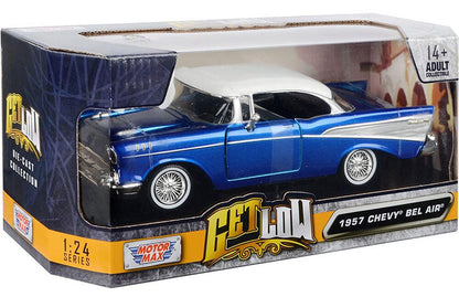 Motormax 79030-BLW 1/24 1957 Chevrolet Bel Air Coupe, Blue White