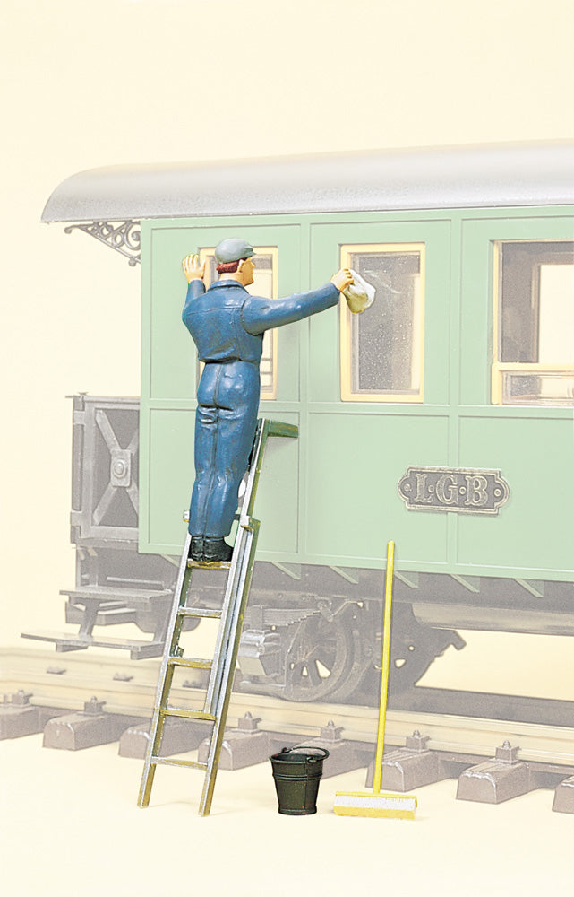 Preiser 45505 G Scale Worker Cleaning the Carriage Figure