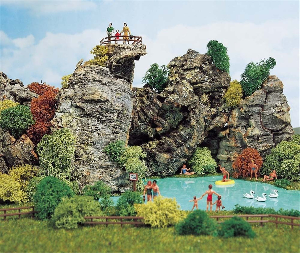 Busch 7107 All Scale Cork Bark Rock Pack for Terrain