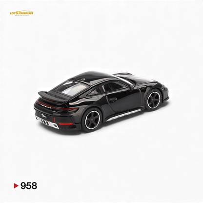 Mini GT Porsche 911 Dakar - Black 1:64