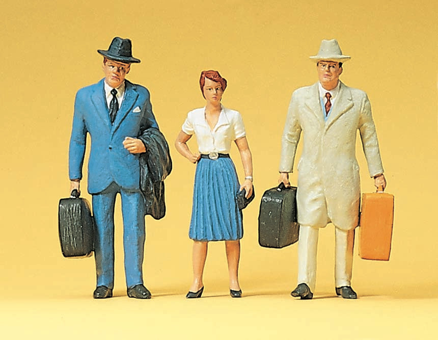 Preiser 45034 G Scale Standing Passengers Set (3)
