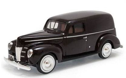 Motormax 73250AC-BR 1/24 Scale 1940 Ford Sedan Delivery
