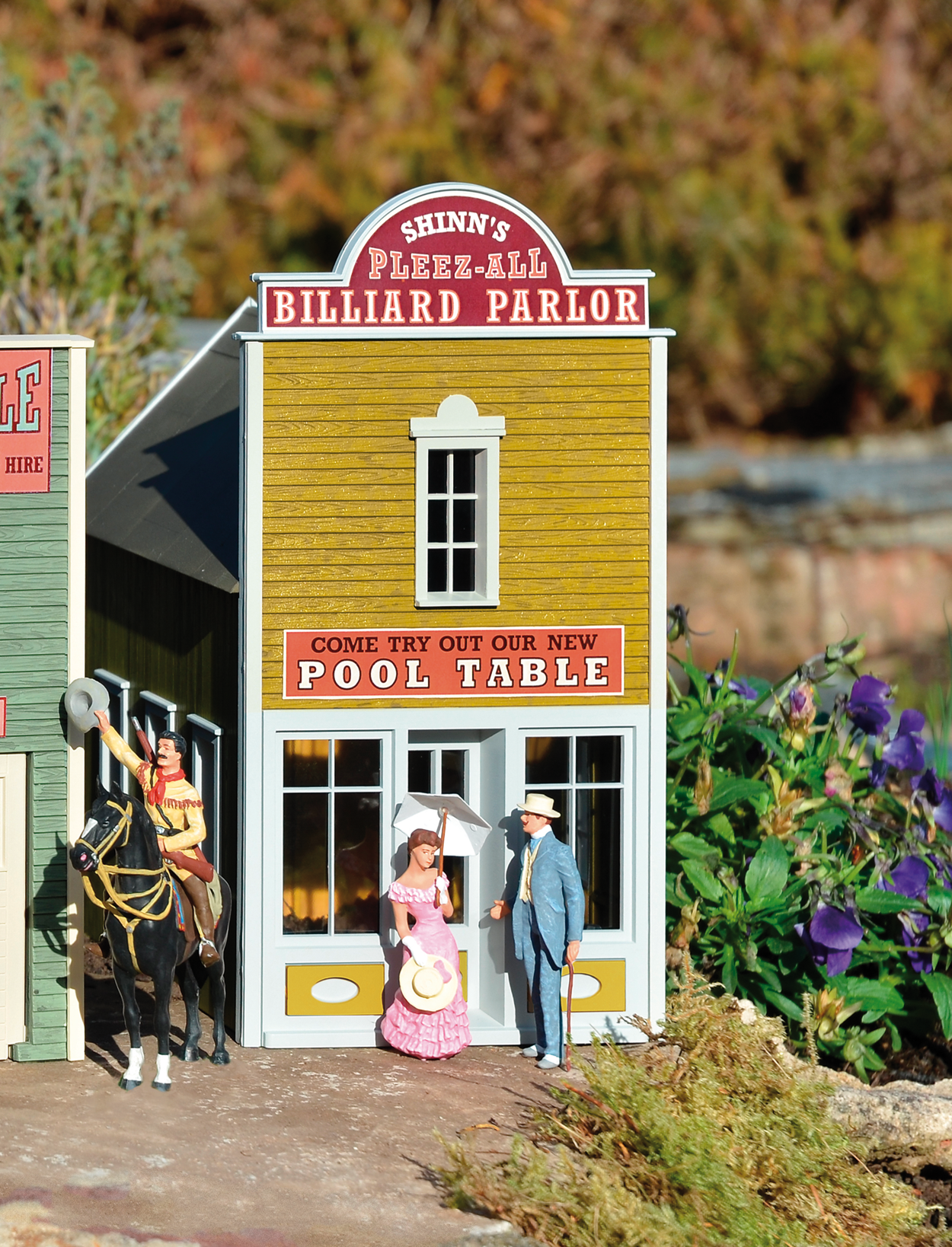 Piko 62715 G Scale River City Shinn's Billiard Parlor, Built-Up