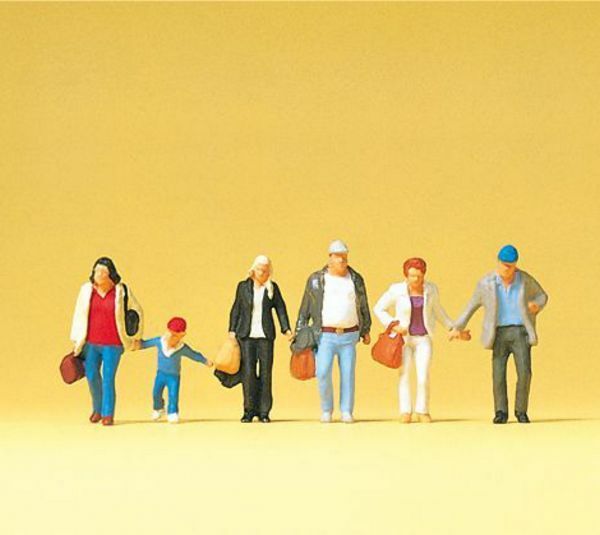 Preiser 79192 N Scale Pedestrians -- Walking Travellers #3 pkg(6)