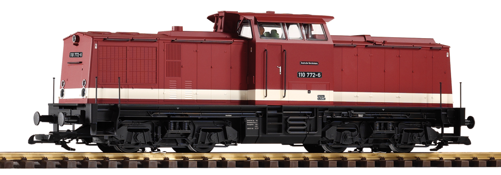 Piko 37568 G Scale DR BR110 Diesel Loco, Wine Red