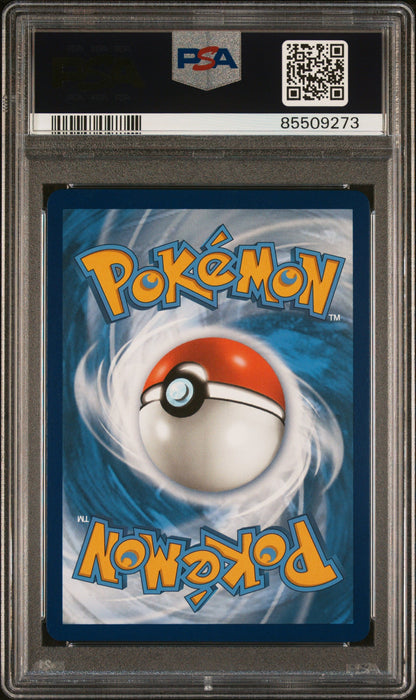 PSA 10 Full Art/galarian Moltres V #177 · Chilling Reign · 2021