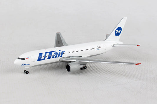 Herpa Wings HE530057 Utair 767-200 1/500