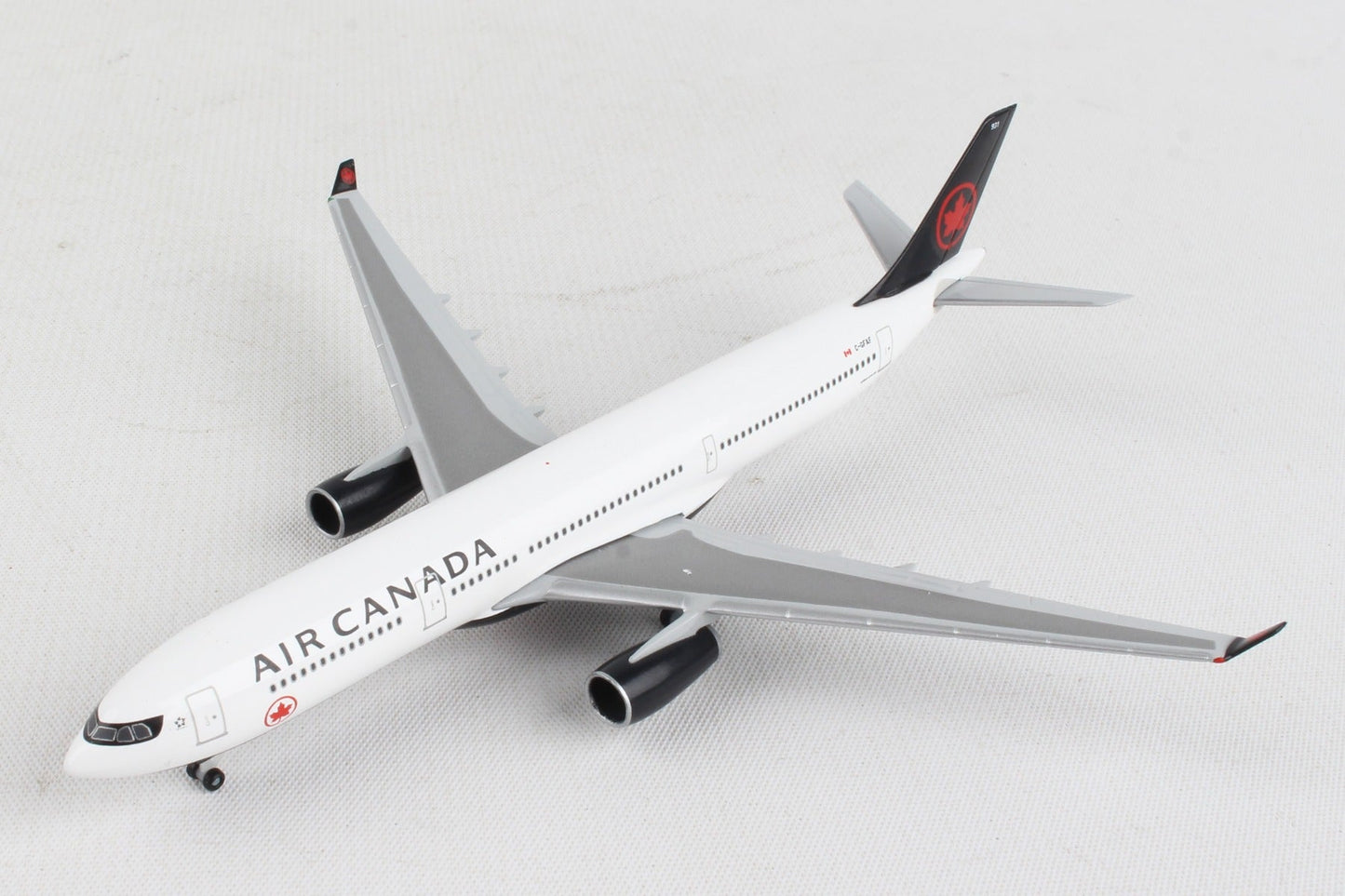 Herpa Wings HE534116 Air Canada A330-300 1/500