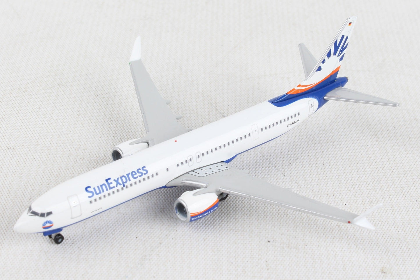Herpa Wings HE534291 Sun Express 737Max9 1/500