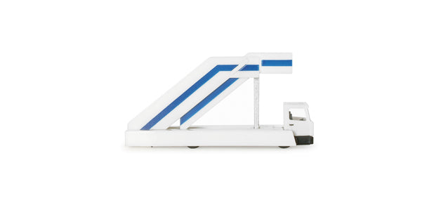 Herpa Wings HE551793 Self Propelled Passenger Stairs 1/200