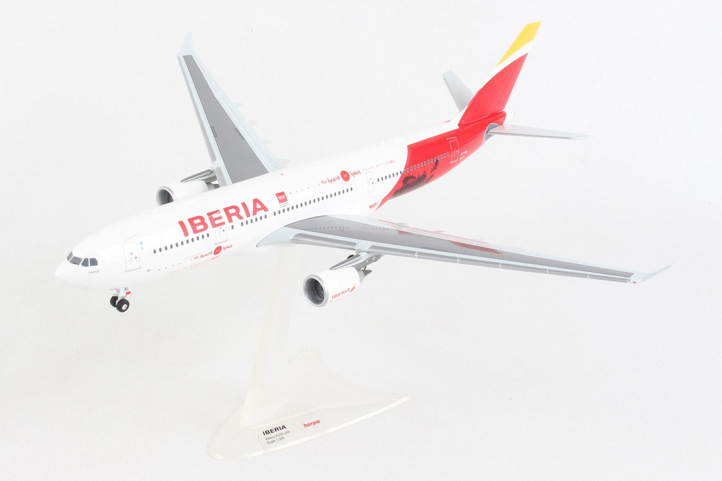 Herpa Wings HE558624 Iberia A330-200 1/200