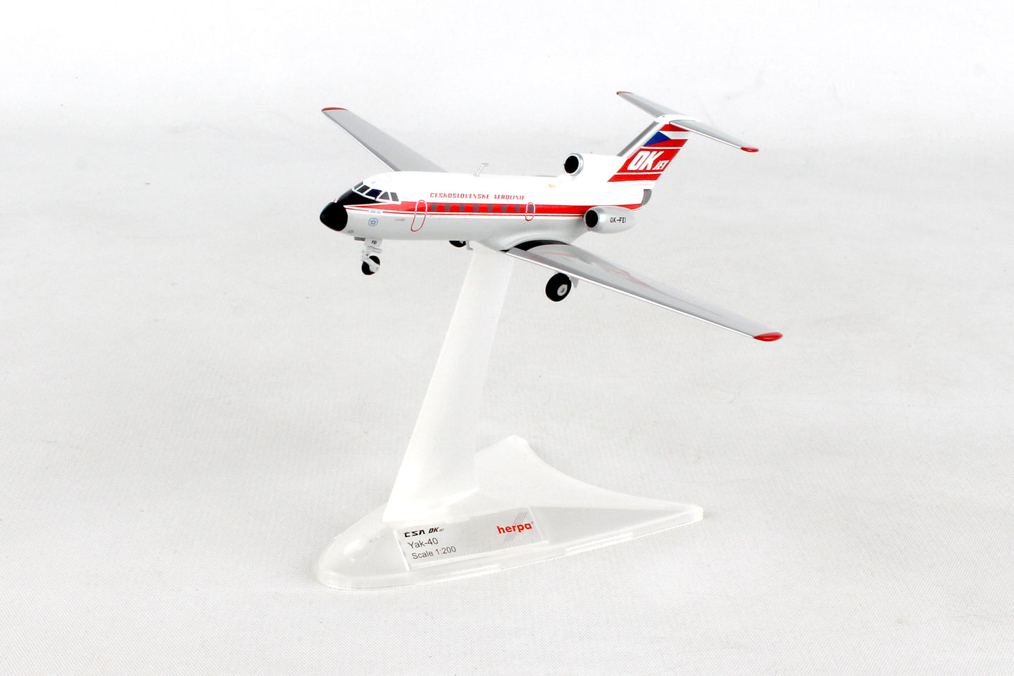 Herpa Wings HE559348 Csa Yak40 1/200 Ok Jet