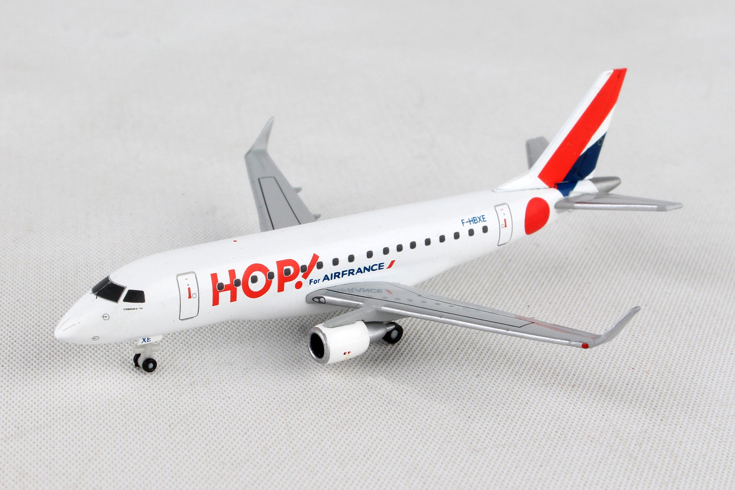 Herpa Wings HE562621 Hop! E170 1/400