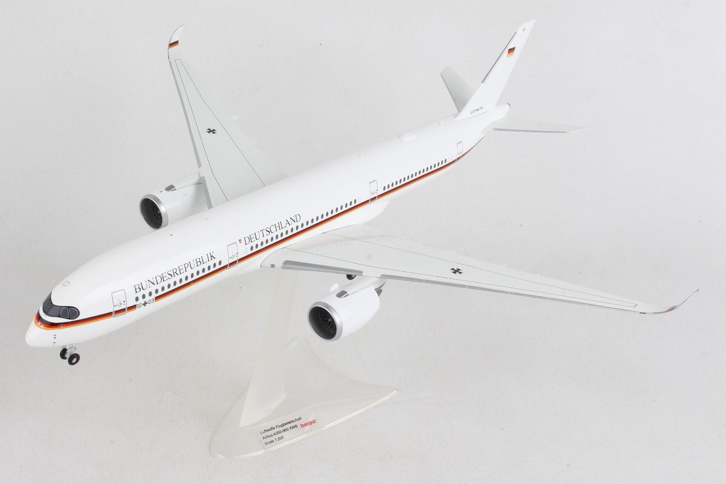 Herpa Wings HE570374 Luftwaffe A350-900 1/200 Flugbereischaft