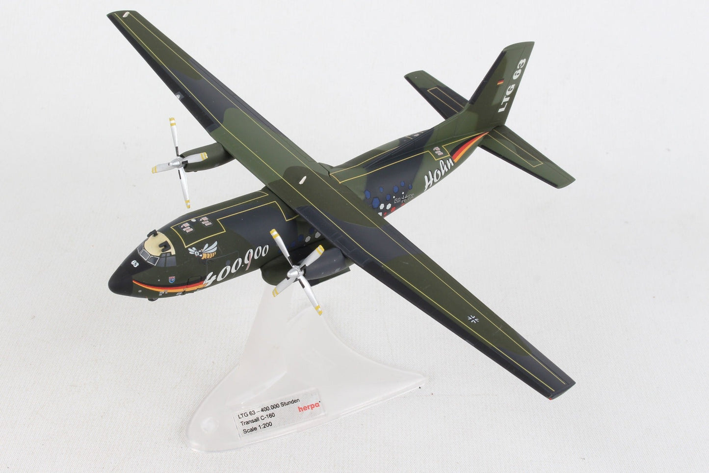 Herpa Wings HE570909 Luftwaffe C-160 1/200 Ltg 73 400.000 Flugstunden