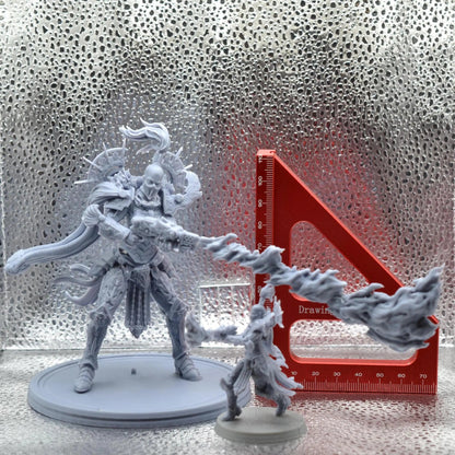 Angry Paladin by 3DArtGuy 28/32mm scale, 50mm or 100mm, Miniature War Gaming Figure