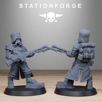 Grim Guard Royals by Station Forge 28/32mm Heroic Scale Miniature, 32mm tall, 10 Units