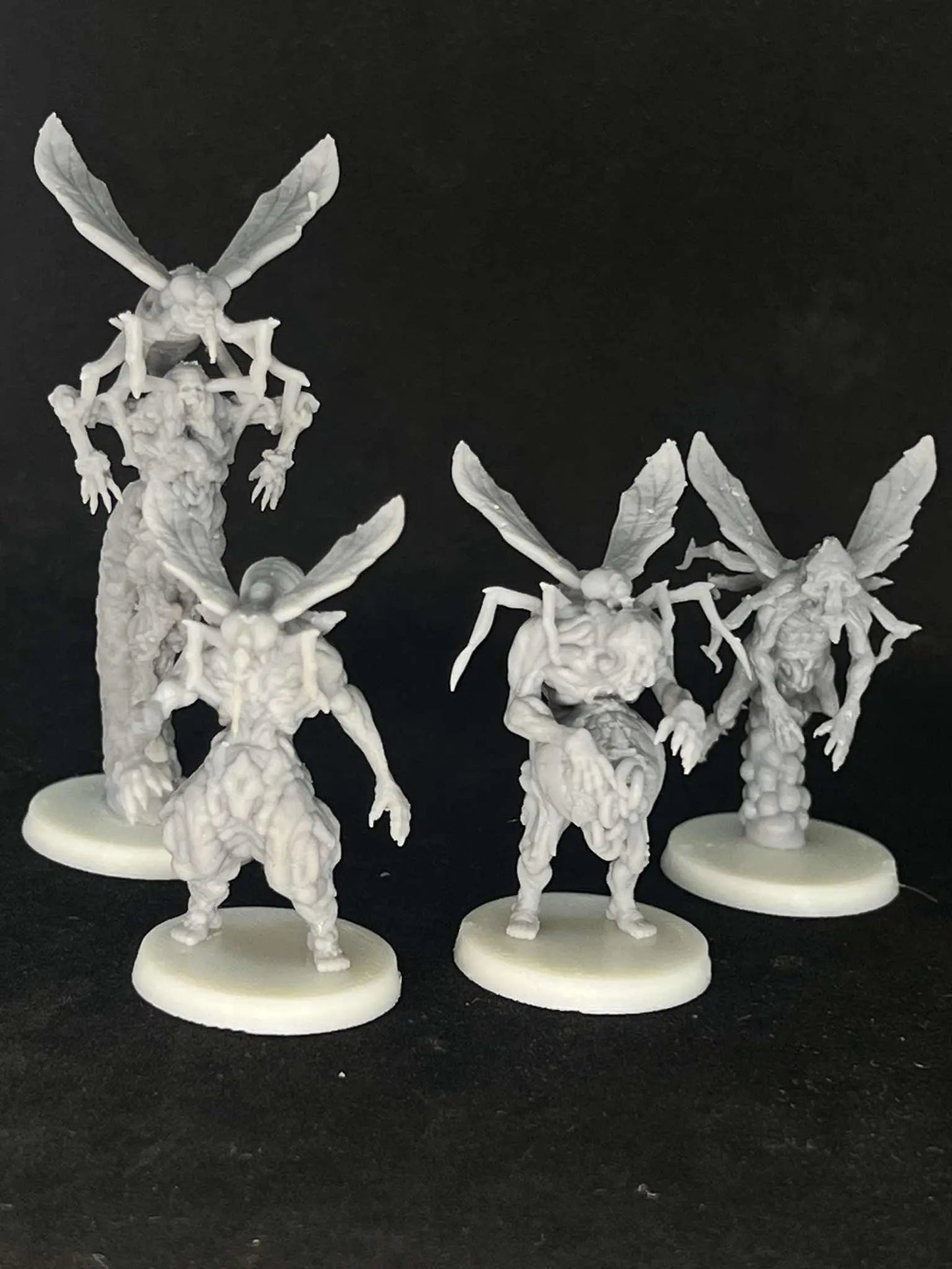 Malignant Fly Grail Thralls by Papsikels Miniature, 4 Figures, 28/32mm Scale, War Gaming, Proxy for Trench Crusade