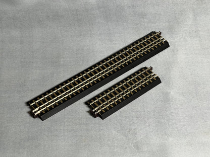 Mainline Railworks HO/HOn3 Dual Gauge Sectional Straight Track