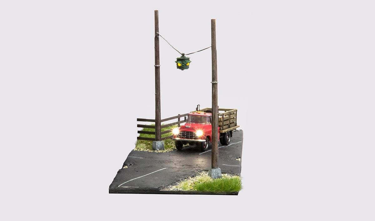 Woodland JP5652 HO Scale Suspended Flashing Lights