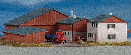 Kibri 37026 N Scale Farm -- Kit - 10-3/4 x 7-15/16 x 2-3/8"  27.3 x 20.2 x 6cm