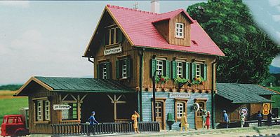 Kibri 37704 N Scale Unterlenningen Station -- 10-5/8 x 3-3/16 x 3-13/16"  27 x 8 x 9.5cm