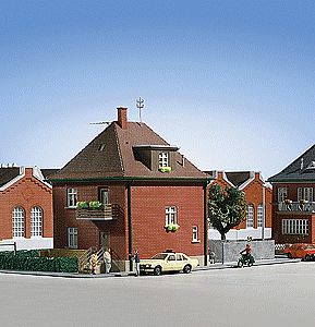 Kibri 38716 HO Scale Factory Street House -- 5-3/16 x 4 x 5-5/8"  13 x 10 x 14cm