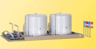 Kibri 39832 HO Scale Twin Fuel Storage Tanks -- 10-1/4 x 5-7/8 x 5-1/8"  26 x 15 x 13cm