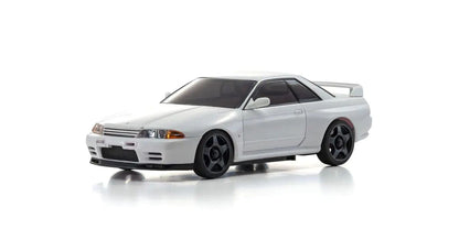 Kyosho Skyline GT-R Nismo White Mini-Z AWD KYO32639W RTR ReadySet