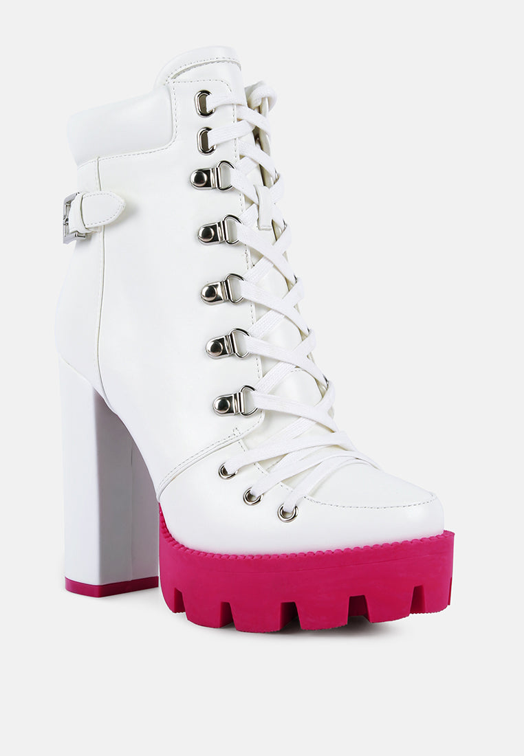 larch cushion collared biker boots by London Rag