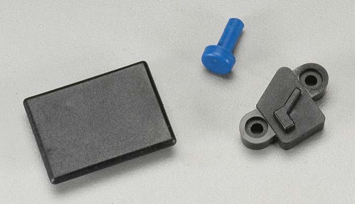 Traxxas 5157 Forward only Conversion Cover Plates/Seal Revo E-Maxx