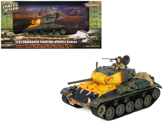M24 Chaffee Light Tank "Tiger Face 79th Tank Btn Han River South Korea" (1950) United States Army "Armoured Fighting Vehicle" Series 1/32 Diecast Model by Forces of Valor  free shipping USA
