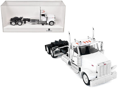 Peterbilt 589 2-Axel Day Cab White 1/87 (HO) Plastic Model Car by HO Logistics  free shipping USA