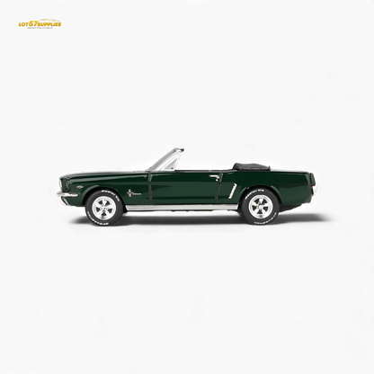 (Pre-Order) Mini-GT Ford Mustang Convertible 1964 - Highland Green 1:64
