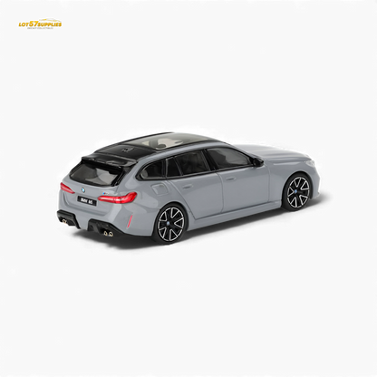 Mini GT BMW M5 Touring Brooklyn Grey Metallic 1:64